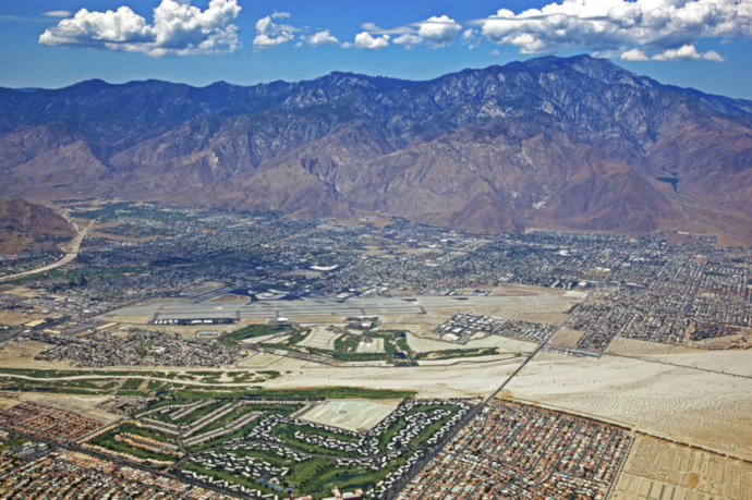 PSP Airport is located 2 miles from downtown Palm Springs. 